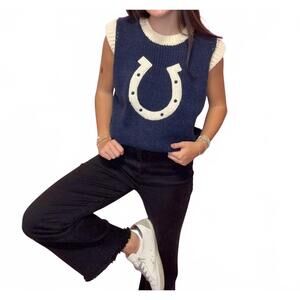 NEW TREND:NOTES horseshoe sweater vest in blue